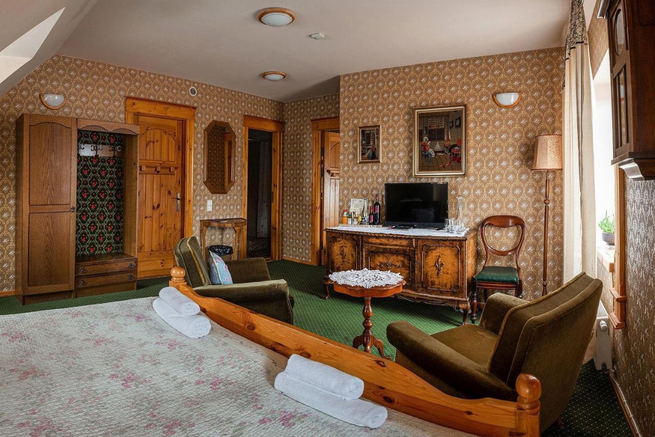 Pakruojis Manor Hotel Miller'S House Eksteriør bilde